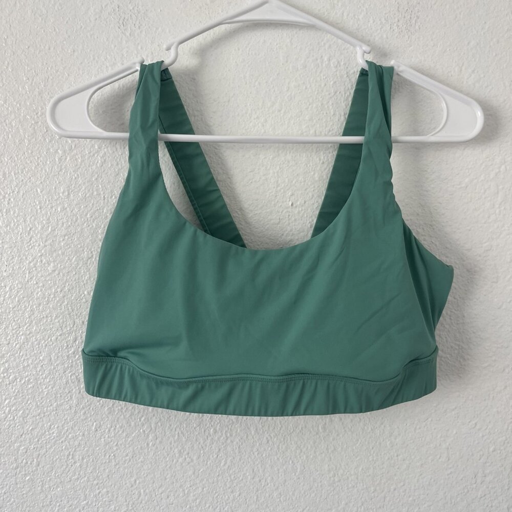VUORI Green STRIDE SPORT BRA Size Large *MISSING INSERTS - Picture 1 of 5